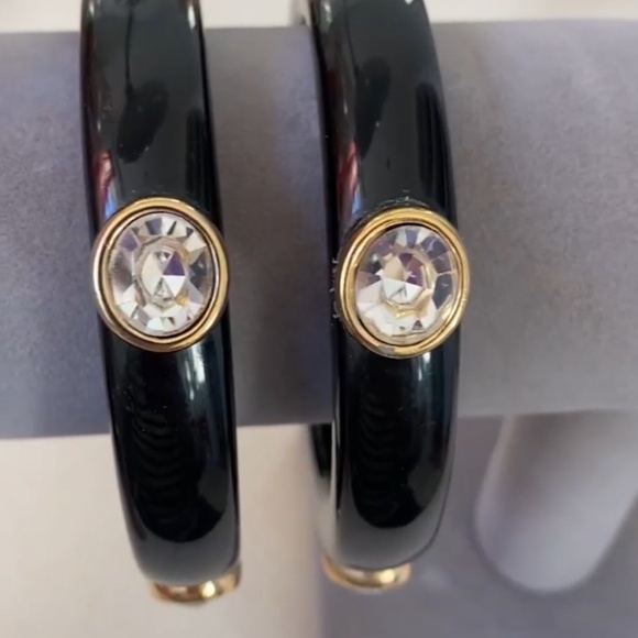 Pair of Vintage Swarovski Crystal Black Resin Bold Bangle Bracelets - Picture 2 of 4